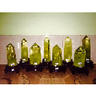 Trụ thạch anh vàng